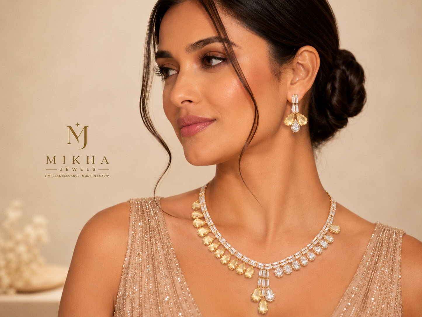 Modern Golden Teardrop Necklace Set